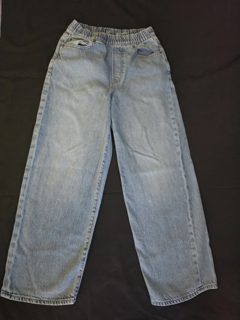 GAP relaxed silhouette